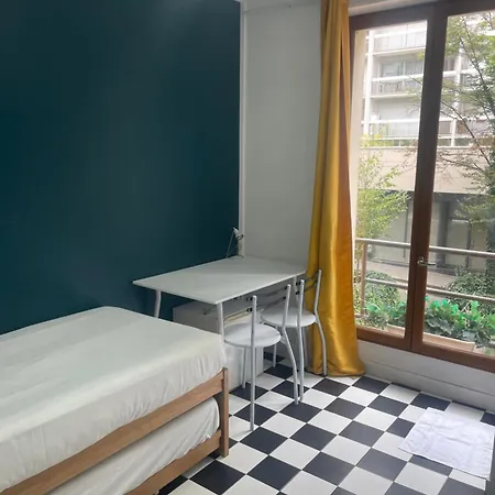 Kiez Apartment Paris